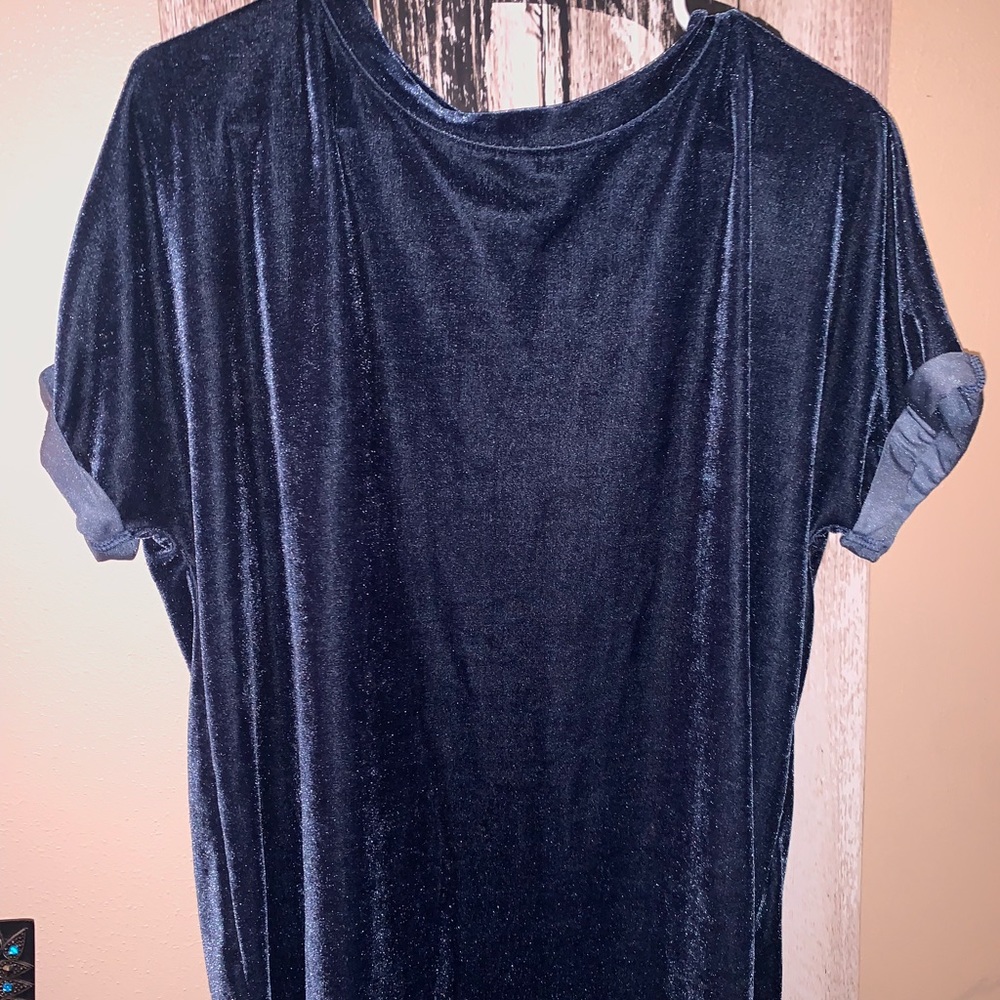 SM/MD Blue Velvet Top